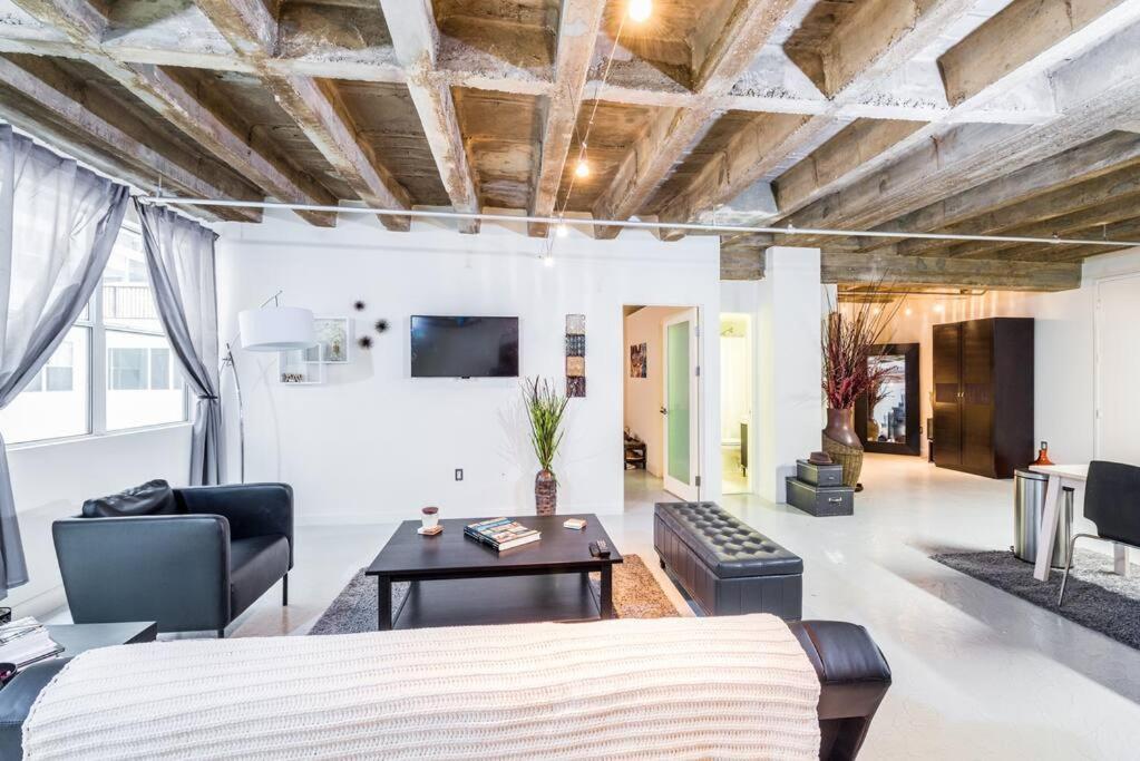Newly Renovated 1Bdrm Loft Dtla And Rooftop Pool Los Angeles Eksteriør billede
